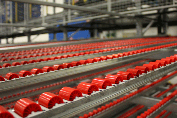 Carton Flow görgős átfutó polcrendszer